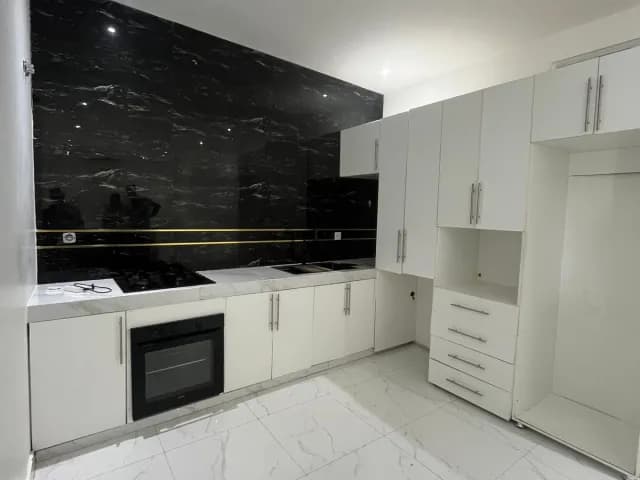 Apartamento T2, 25 de Junho A - Maputo Cidade