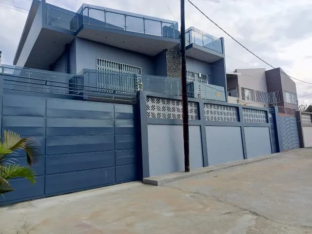 Moradia T5, Laulane - Maputo Cidade